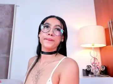 Chaturbate Best live sex cam show of nia_bunny