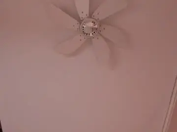 Chaturbate Best live sex cam show of parisgrayy