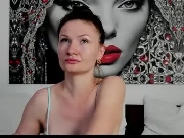 Chaturbate Watch Live Sex Cams of illegalbeauty87