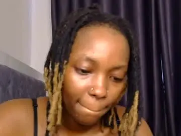 Chaturbate Watch Live Sex Cams of skylar28_