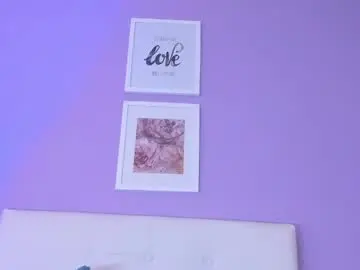 Chaturbate Watch Live Sex Cams of charlotte1117