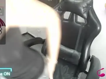 Chaturbate Watch Live Sex Cams of victorycat_v