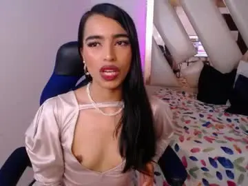 Chaturbate Live Sex of miaa_ferrari1