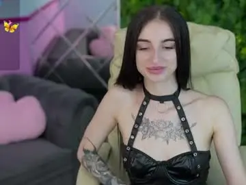 Chaturbate Adult Webcam of emilyymoon