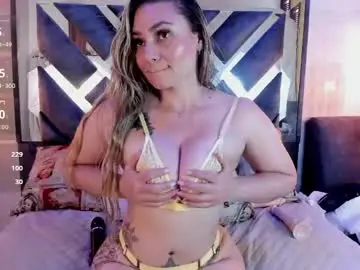 Chaturbate Sex Cam of annie_vega17