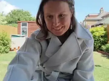 Chaturbate Free Porn Cam of eatmypie69
