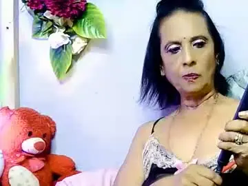 Chaturbate Live Sex Cam of hot_queen58