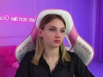 Chaturbate Adult Video Chat of stacyevancesss