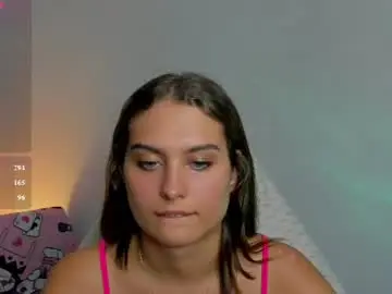 Chaturbate Live Sex Cam of sinti_phillips