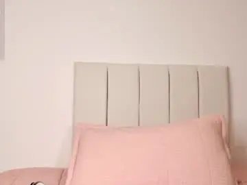 Chaturbate Nude Webcam of little_caro13