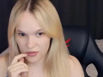 Chaturbate Adult Webcams of thehousemaid1