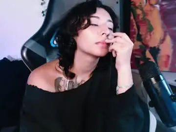 Chaturbate Free Porn Cam of jaadee18