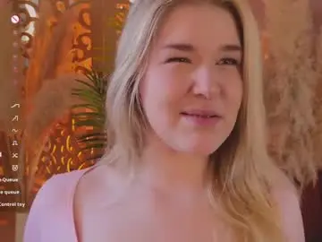 Chaturbate Adult Webcams of smiley_mia_