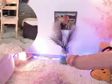 Chaturbate Free Porn Cam of pam_duff