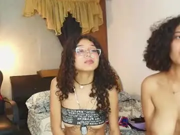 Chaturbate Sex Cam of moon_and_fire_