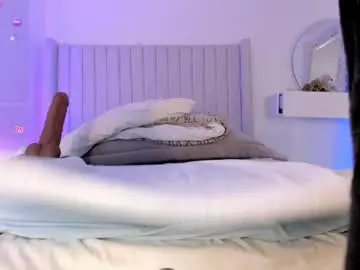Chaturbate Nude Webcam of shelynna_azzul
