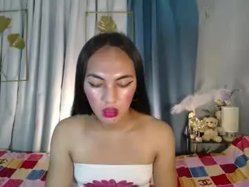 Chaturbate Live Sex Cam of queen_danaya
