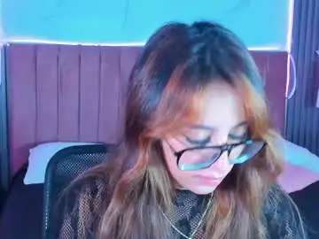 Chaturbate Live Sex Cam of nicole_edwards