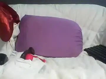 Chaturbate Nude Webcam of luvu4everxxx
