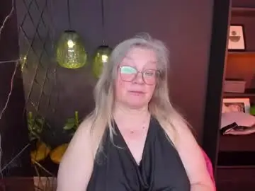 Chaturbate Live Sex Cam of natalicloud
