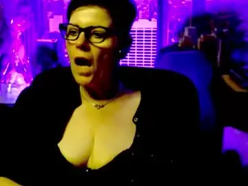 Chaturbate Live Sex Cam of mollysun