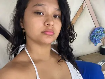 Imlive Sex Cam of HotJade