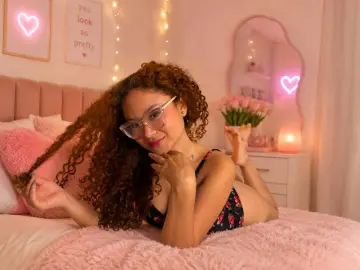 Imlive Adult Webcams of LunaBlush