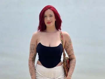 Livejasmin Sex Cam of MirelleMille