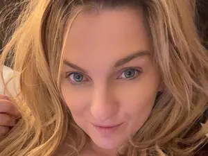 Myfreecams Adult Webcams of BustyKay28
