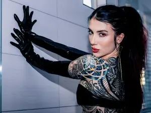 Myfreecams Nude Webcam of KasaraWood