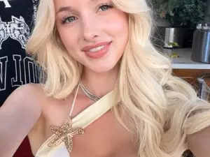 Myfreecams Nude Webcam of Instagram