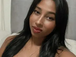 Myfreecams Watch Live Sex Cams of RoxxanaSmith