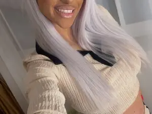 Myfreecams Adult Video Chat of KarlaB