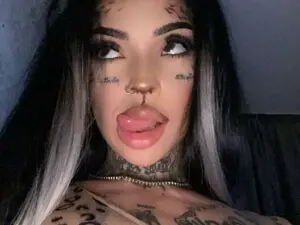 Myfreecams Sex Cam of CreamyInkk