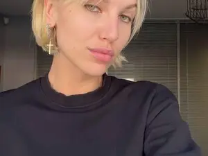 Myfreecams Live Sex Cam of VivicaCoke