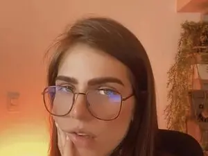 Myfreecams Nude Webcam of Meurief