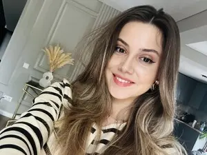 Myfreecams Free Live Porn of NellieCutest