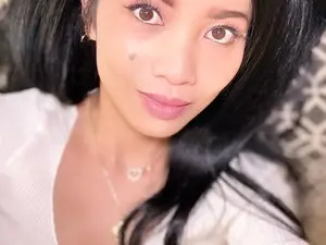 Myfreecams Free Porn Cam of AsianLuv_4U