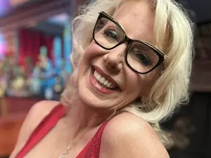 Myfreecams Live Porn of FitCougar