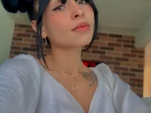 Myfreecams Adult Webcams of Canelatinaxx
