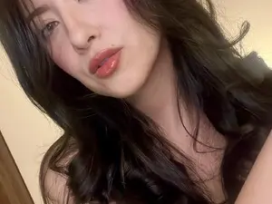 Myfreecams Best live sex cam show of Caroline_
