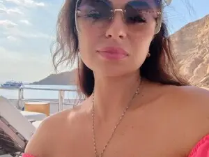 Myfreecams Free Porn Cam of April_Swee
