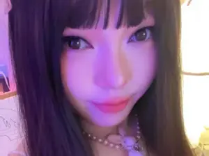 Myfreecams Live Sex Cam of AcaiBerry