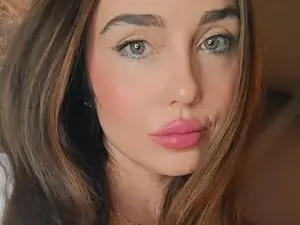 Myfreecams Free Porn Cam of Angel_baby124