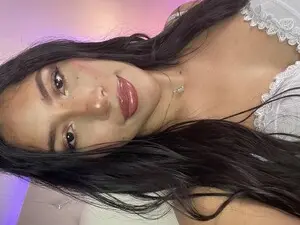 Myfreecams Sex Chat of Daniela_Henao