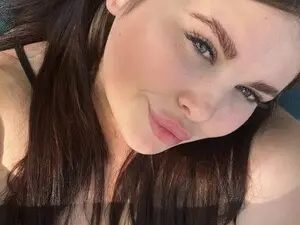 Myfreecams Live Sex of Milana_Kelly