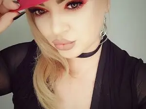 Myfreecams Private Sex Chat of Katrinaa_