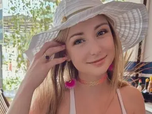 Myfreecams Private Sex Chat of BellaAndersin
