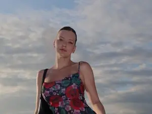 Myfreecams Free Live Porn of Hit_Girl_