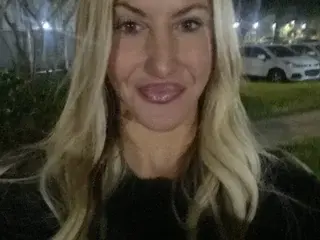 Streamate Free Porn Cam of MayaRoseXXX